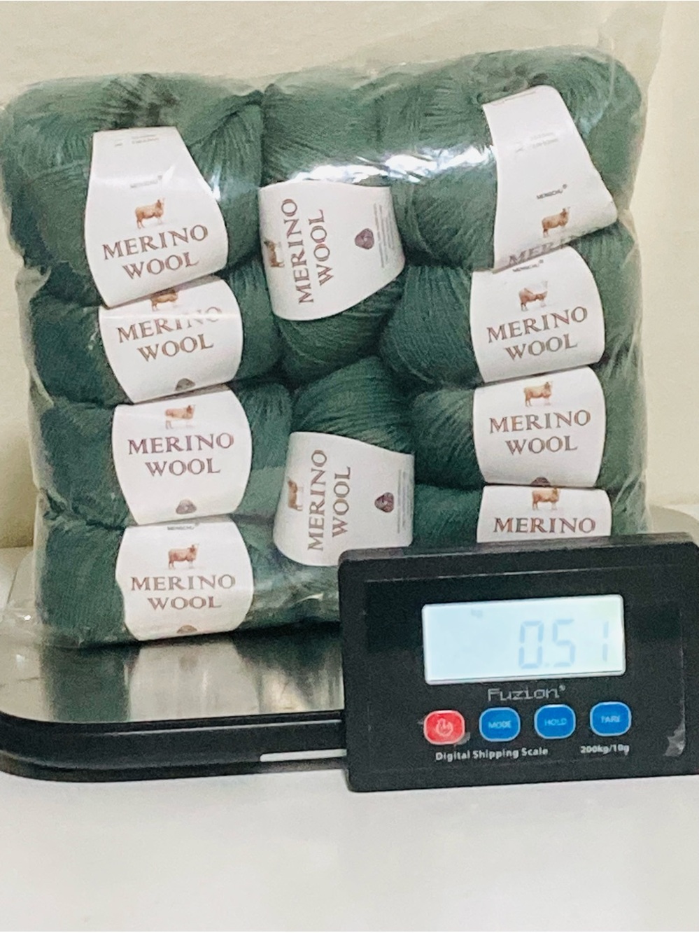 10 NWT (490g+ total) 100% Merino Wool Yarn by Mengchu in Forest Green